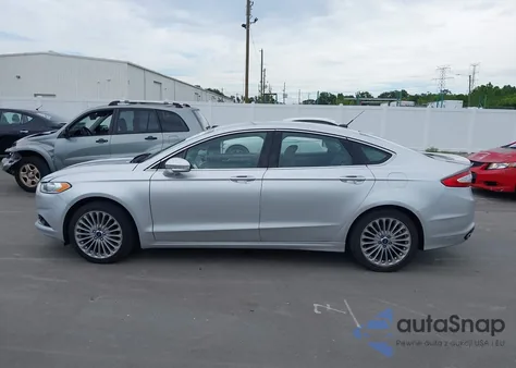 2016 Ford Fusion Titanium из США, поврежденный, VIN 3FA6P0K9XGR333923